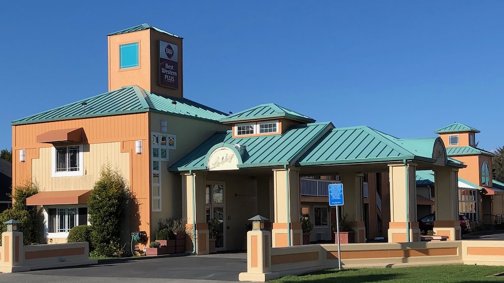 Best Western Plus Northwoods Inn 1/80
