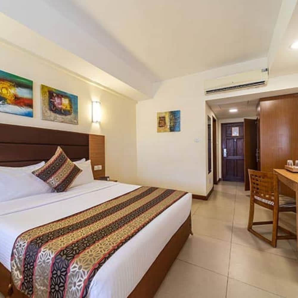 Premium Inn 12/50