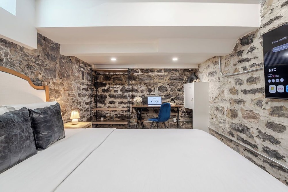 Olympia Hotel By Lodgo 7/40