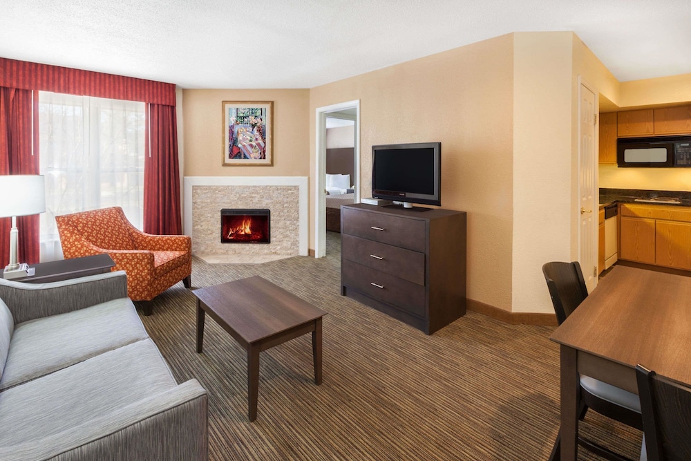 Affordable Suites of America Detroit-Warren (Ex Hawthorn Suites By Wyndham) 28/50