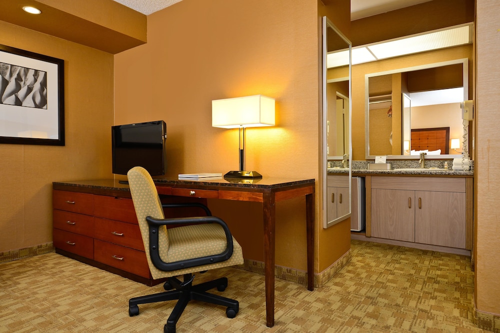 Best Western Inn At Palm Springs 32/47