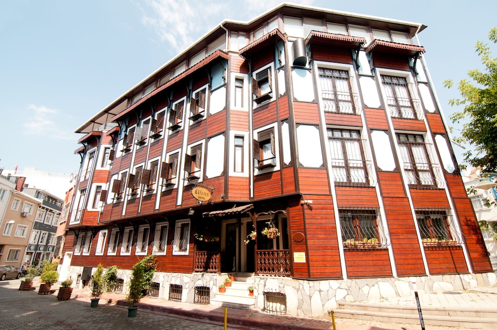 Artefes Hotel 4/70