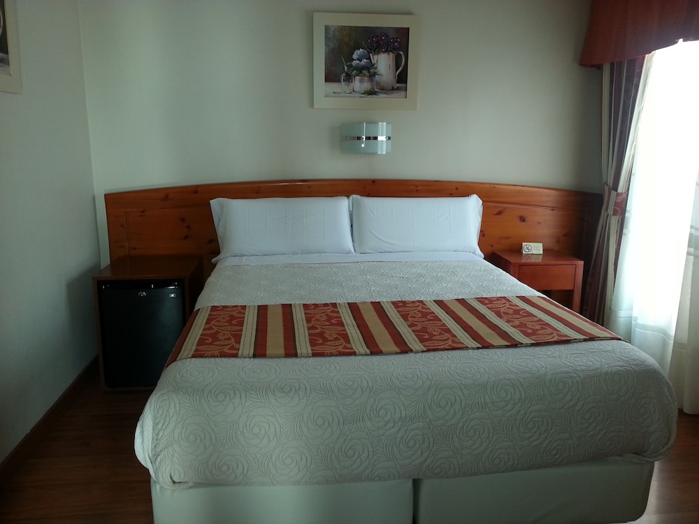 Hotel Alameda 24/65