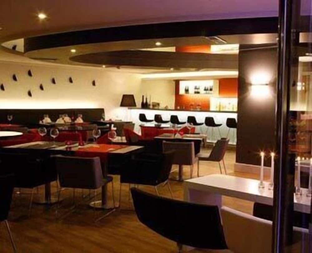 Hotel Samm Bistro Spa Boutique Class 39/50