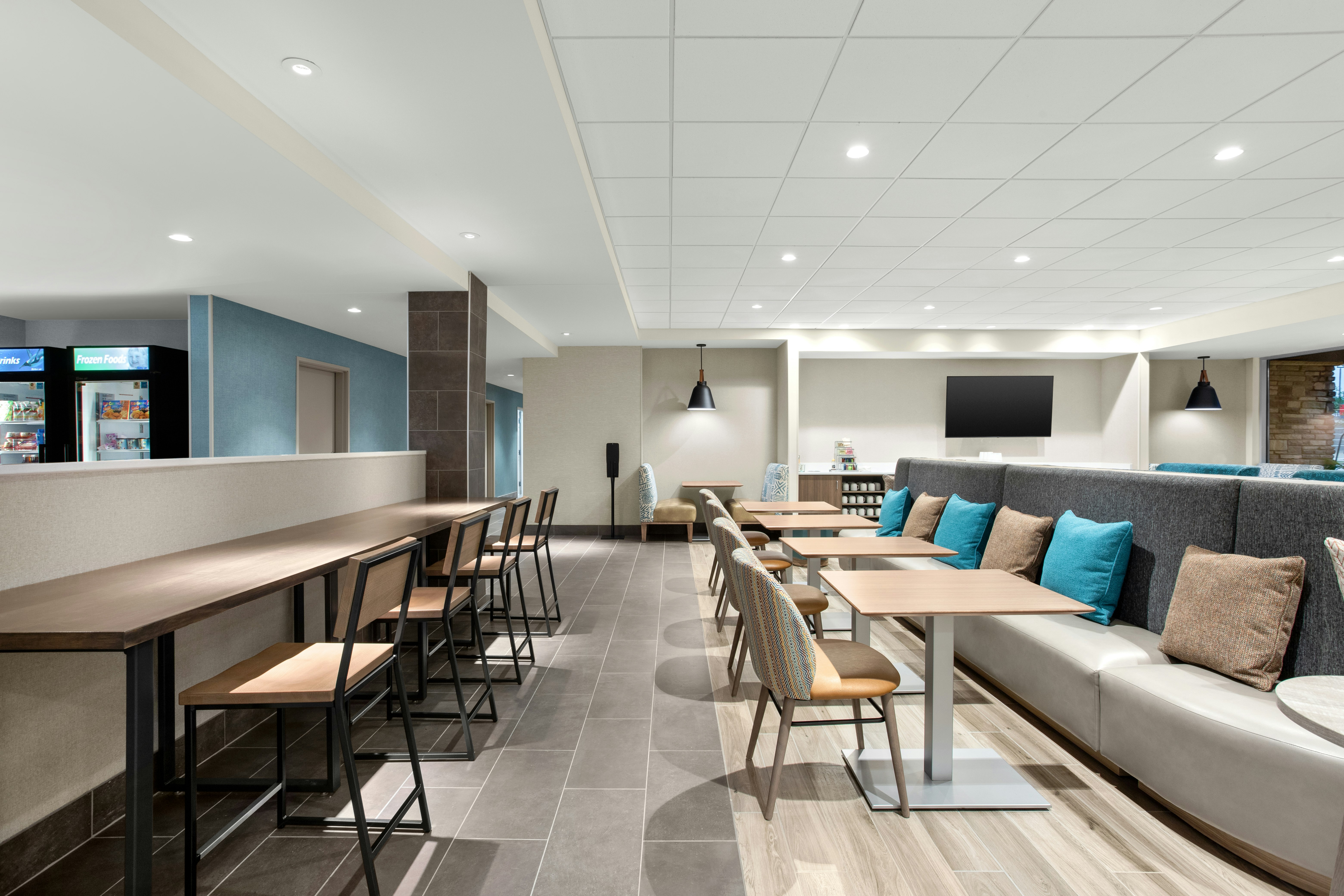 Home2 Suites by Hilton Owatonna 17/20