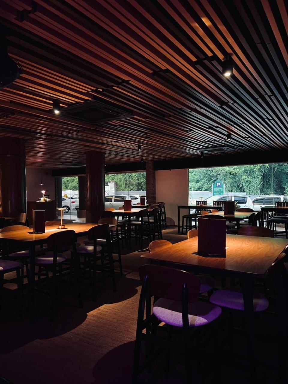 The Borneo Hotel 19/24
