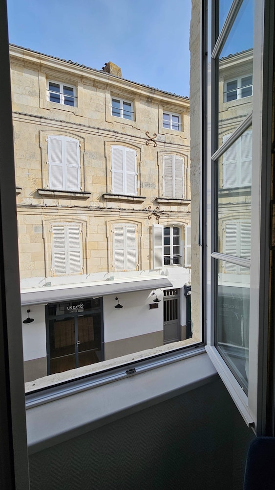 Hotel Du Port 1/50