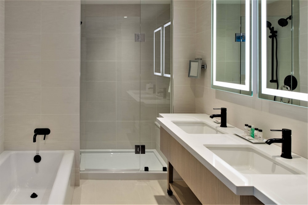 Delta Hotels by Marriott Kamloops 19/47