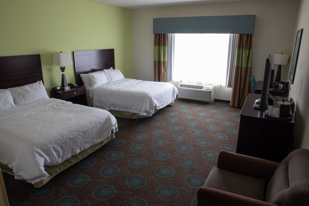 Hampton Inn Fayetteville 23/62