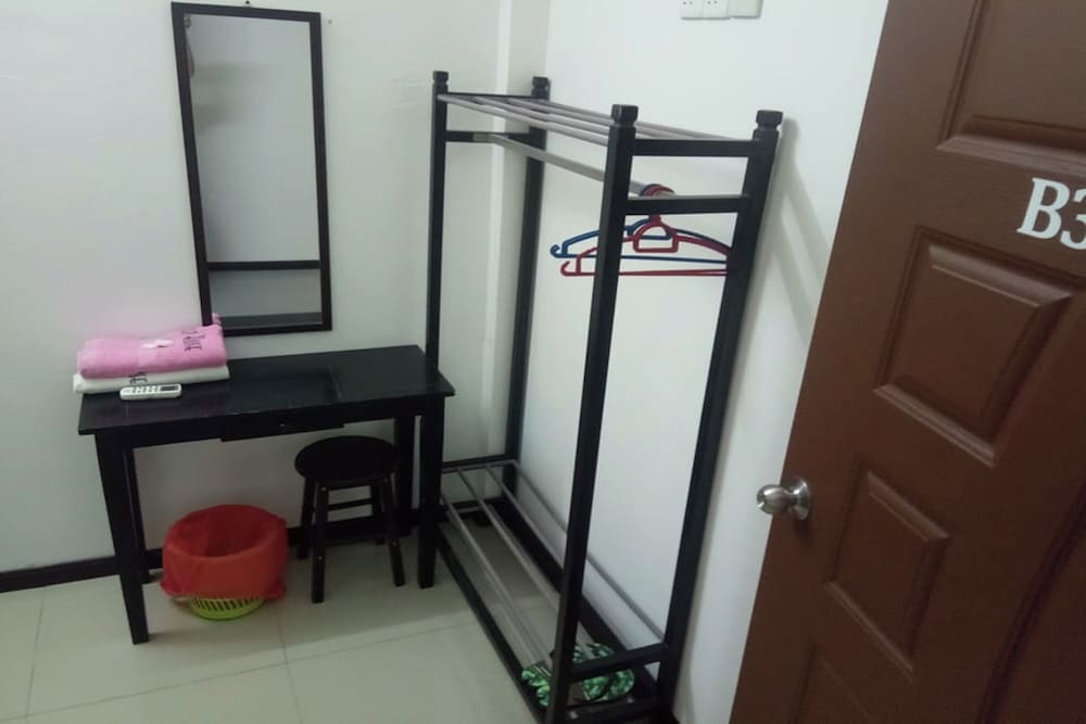 Uncle Guesthouse Kuala Terengganu by ZUZU 43/62
