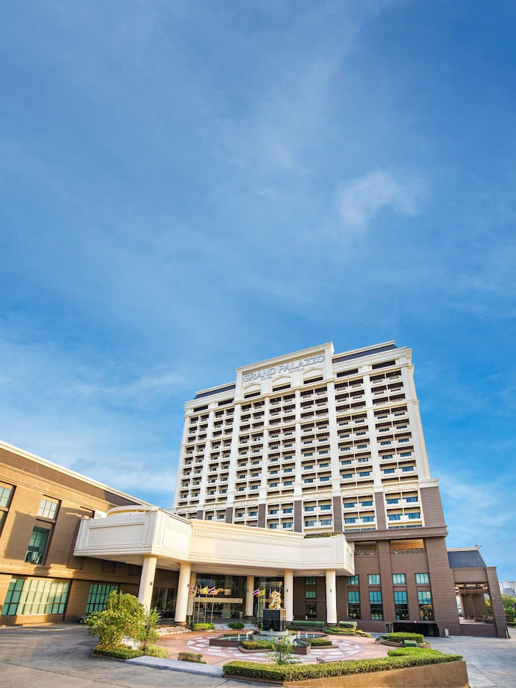 Grand Palazzo Hotel 2/61