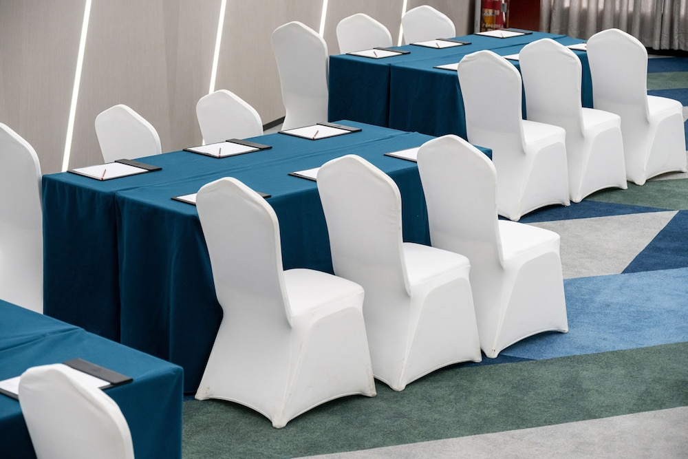 KEYPAI HOTEL (Baoneng Guangzhou Arena) 40/50