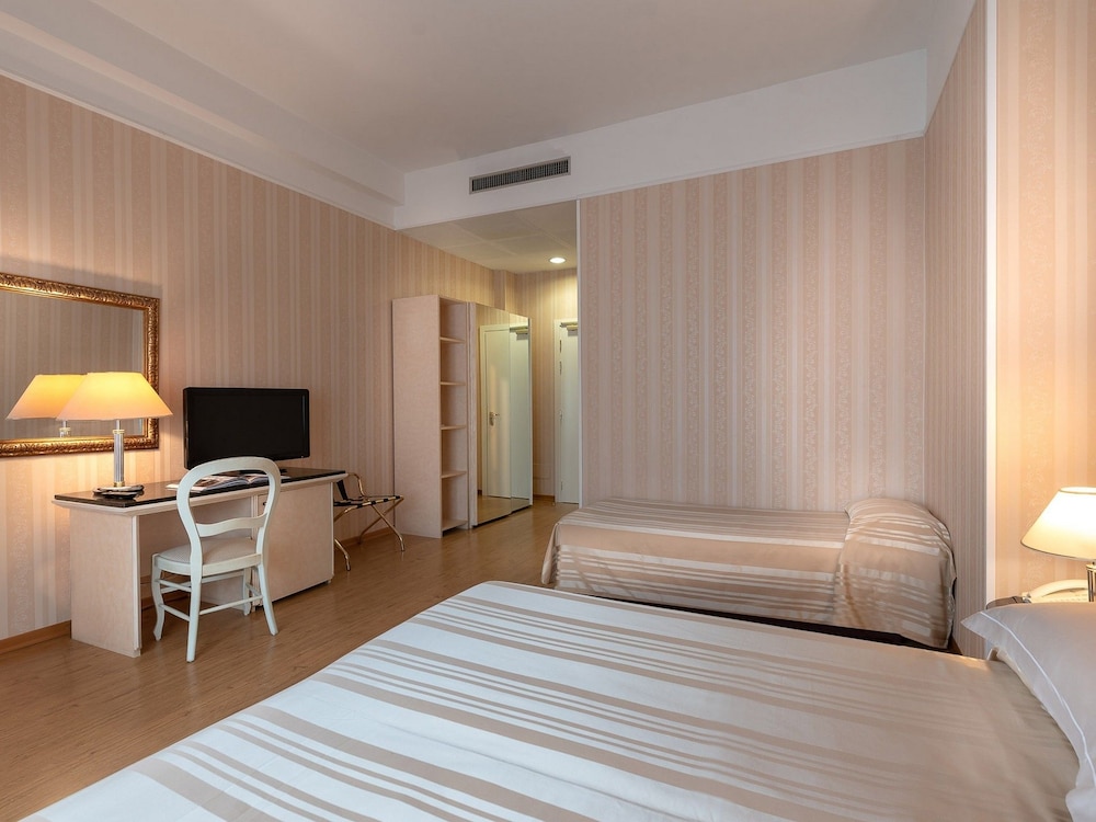 Hotel President Rimini 10/84