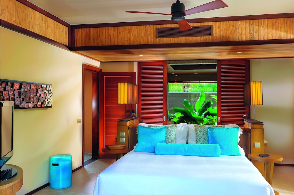 Constance Ephelia Seychelles 19/86