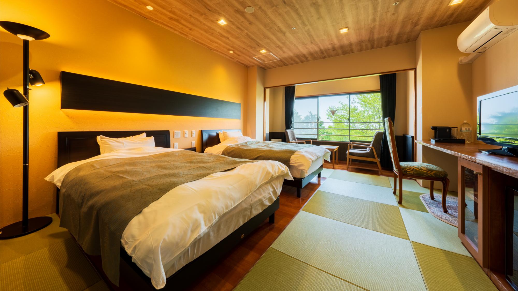 Deluxe, Twin Beds, Dining Area