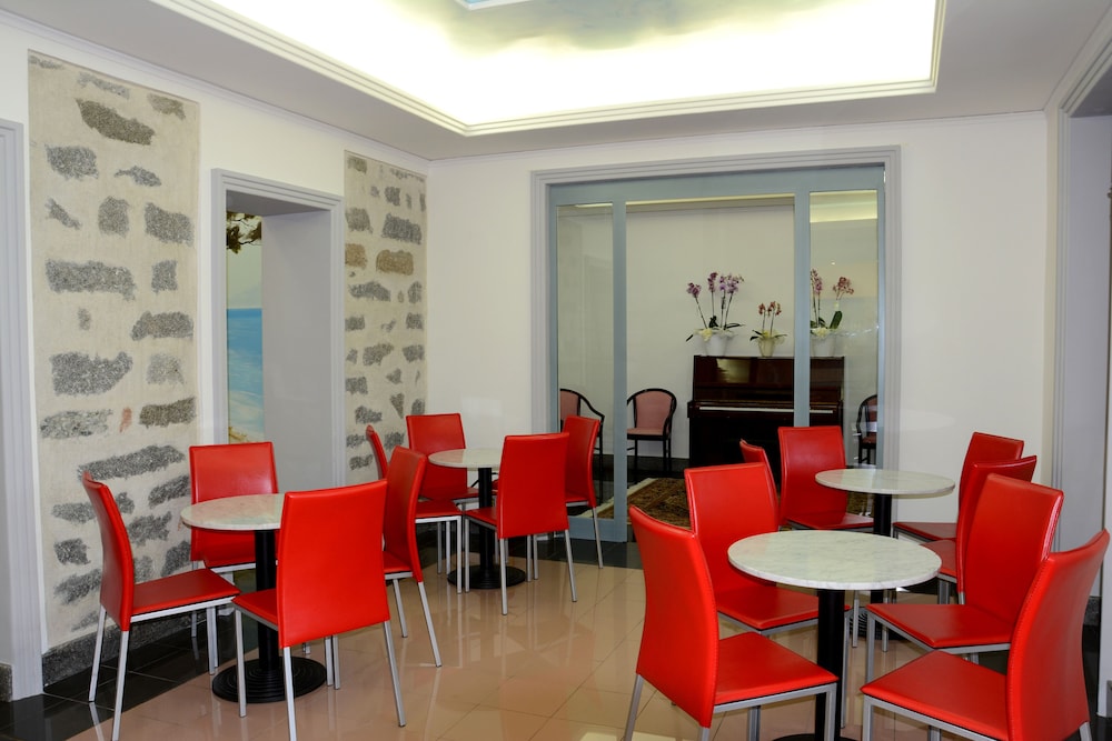 Orri Hotel 47/55