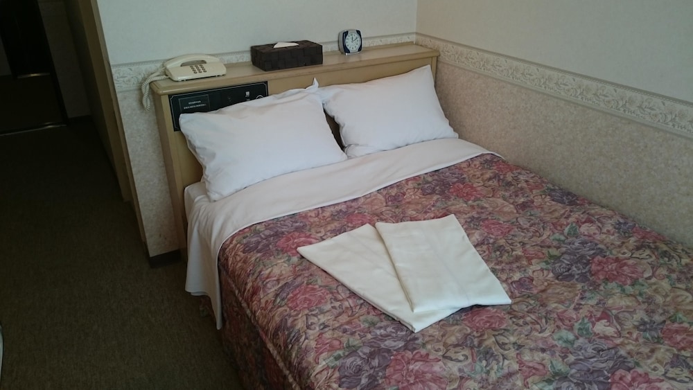 Crown Hills Kanazawa 23/50