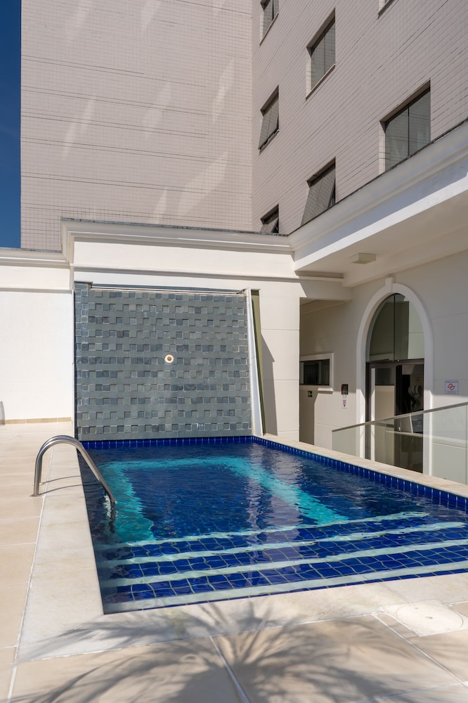 Faro Hotel Taubate 46/50