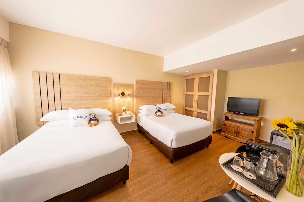 غرفة بسريرين مزدوجين، Hotel Faranda Express Soloy and Casino, a member of Radisson Individuals 8/10