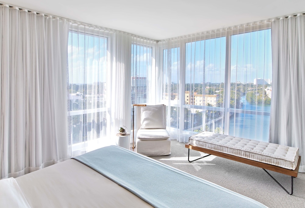 1 Hotel South Beach 27/71