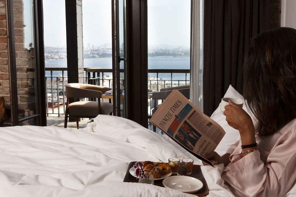 Georges Hotel Galata 33/74