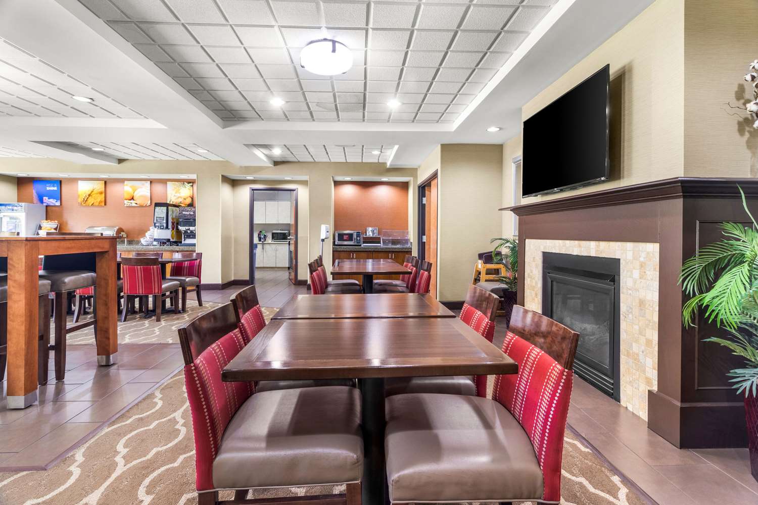 Comfort Suites Mount Vernon 29/36