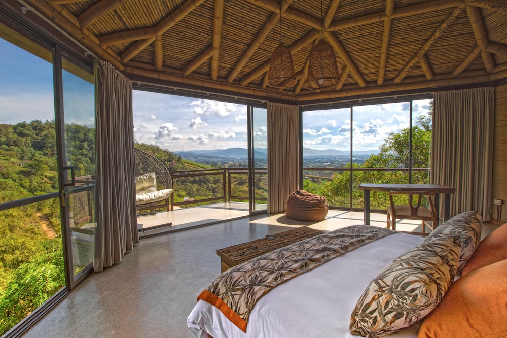 Cannua Lodge 16/50