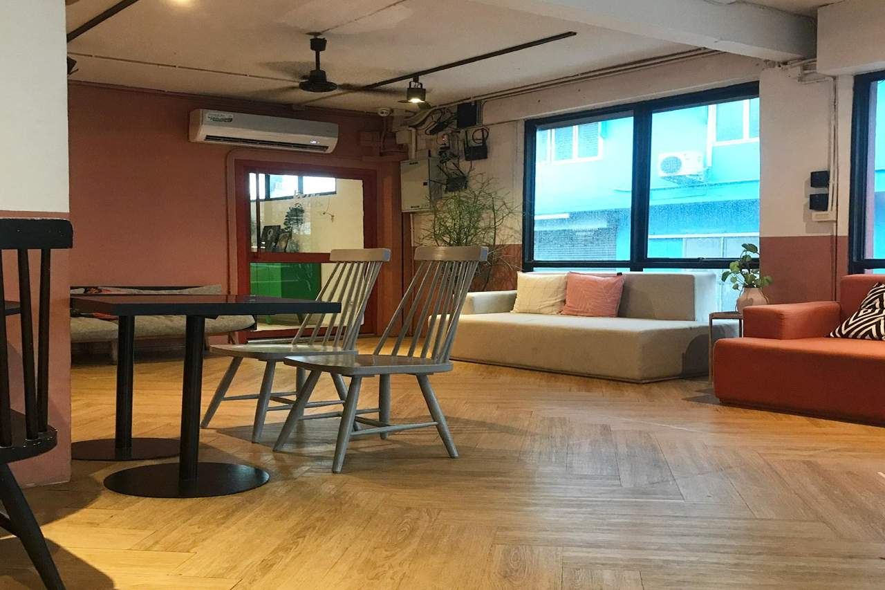 Beige Poshtels Hostel 28/49