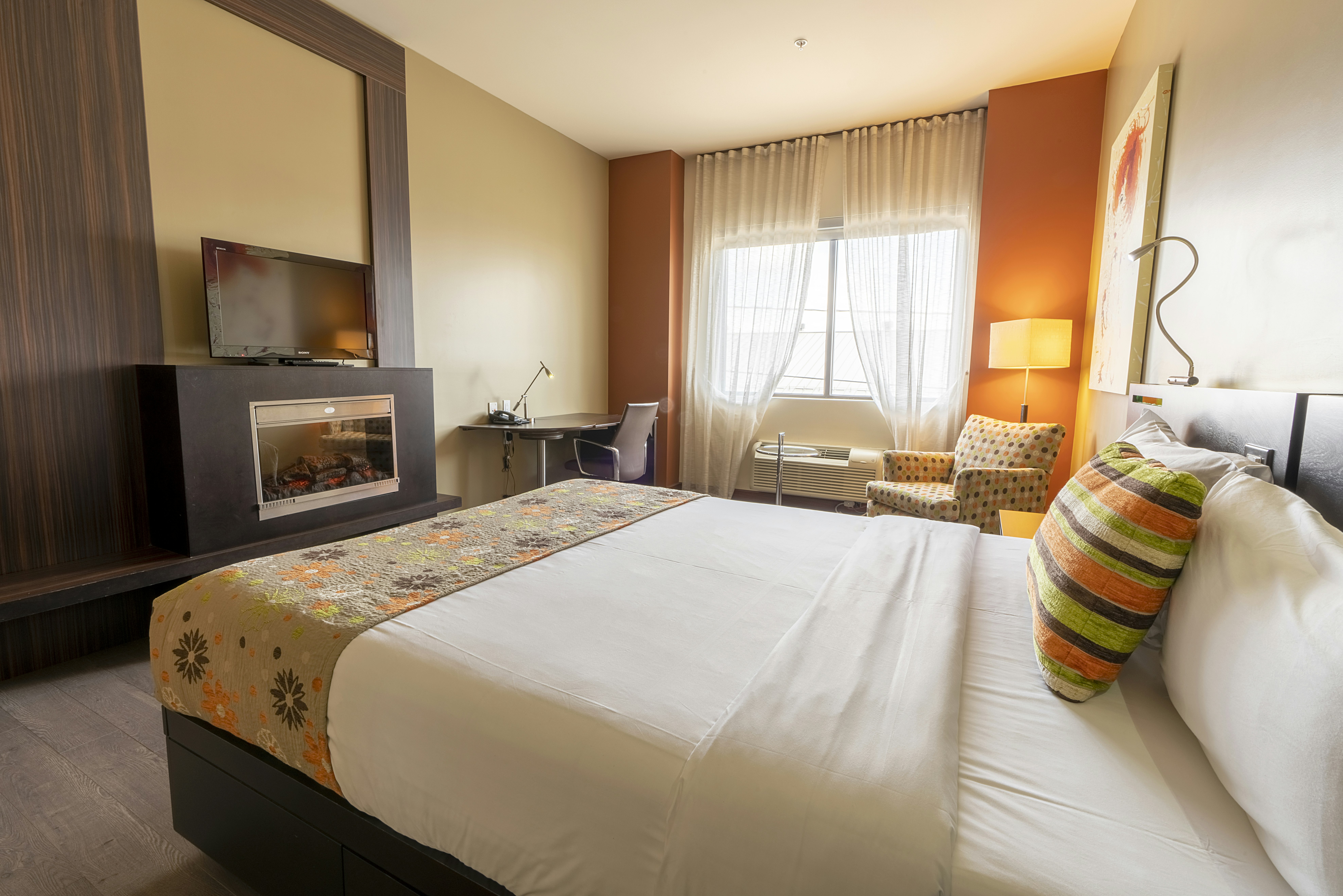 Must Hotel 8/41
