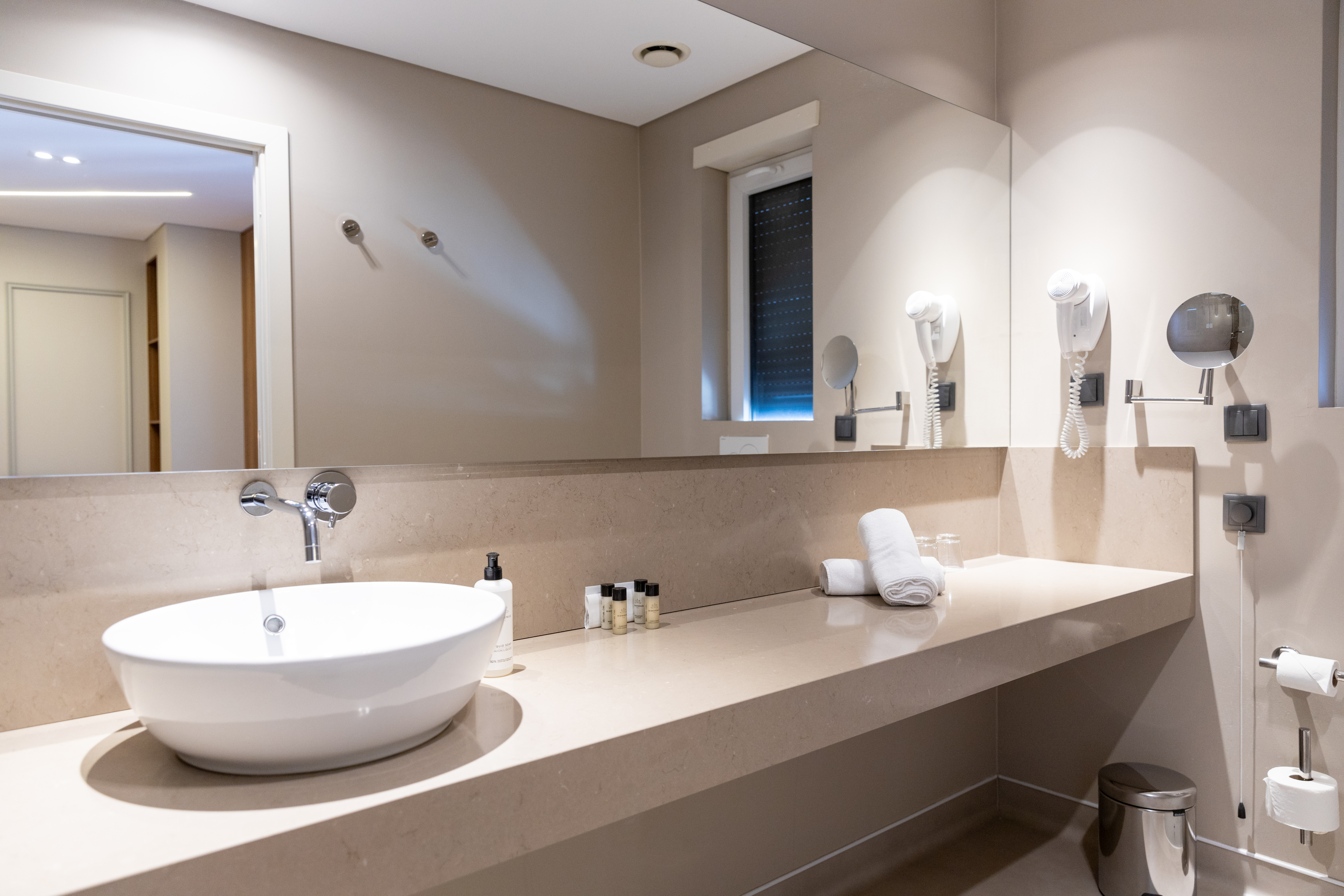 Avenida Boutique Hotel 44/50
