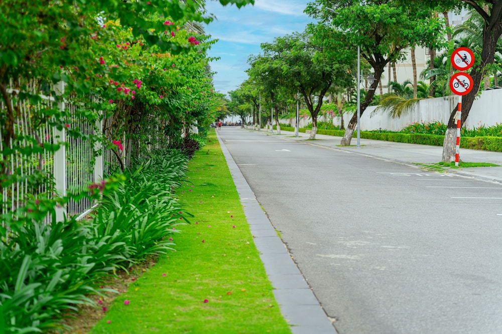 SeaColor Beachstay Danang By Haviland 50/58