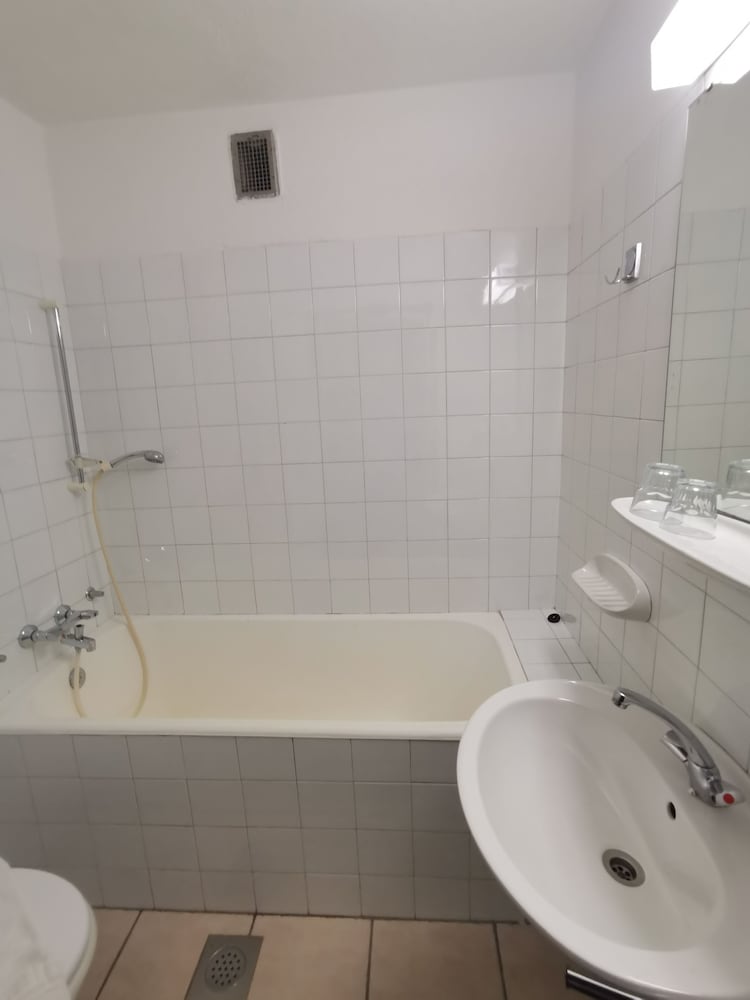 Hostel Pod Voglom 48/50