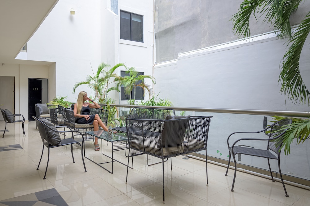 Aruma Hotel Playa Del Carmen 49/61