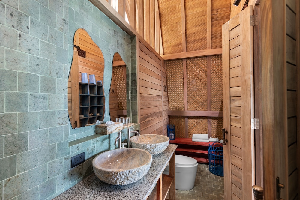 لوفت بريميير بسرير كينج مع أريكة، Karuna El Nido Villas 2/2