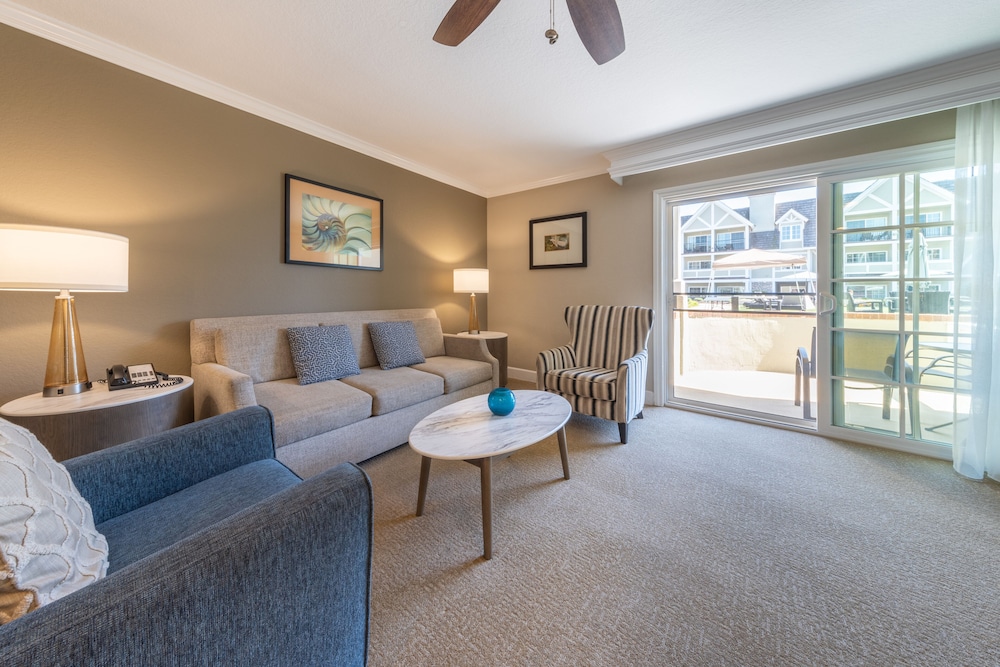 Carlsbad Inn Beach Resort 30/40
