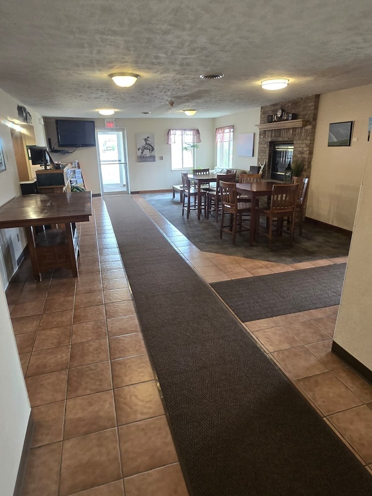 OYO 1002349 Roadside Inn 24/32