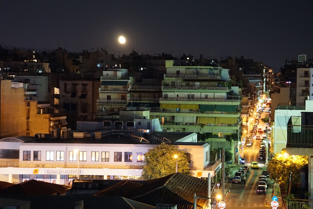 Piraeus Port Hotel 5/34