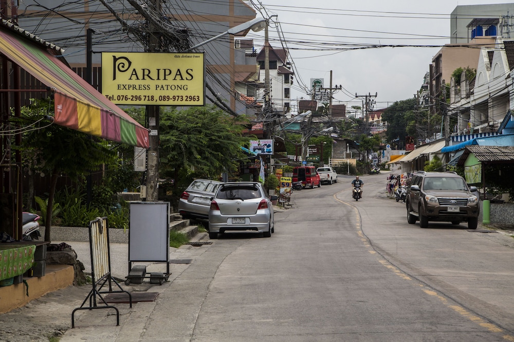 Paripas Express Hotel Patong 31/35
