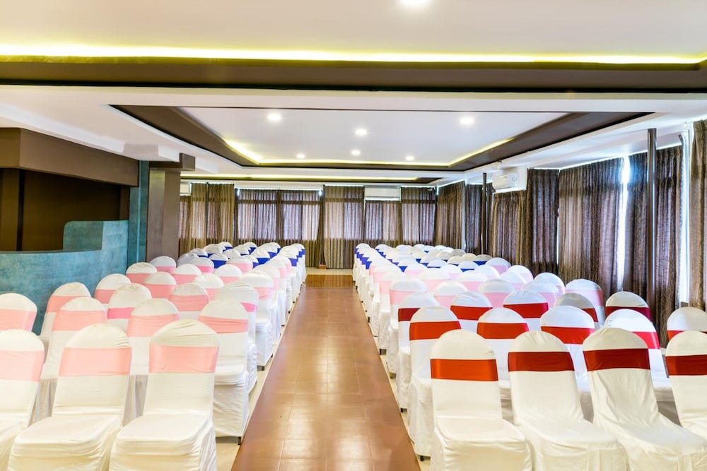 Octave Hotel and Spa Jp Nagar 19/21