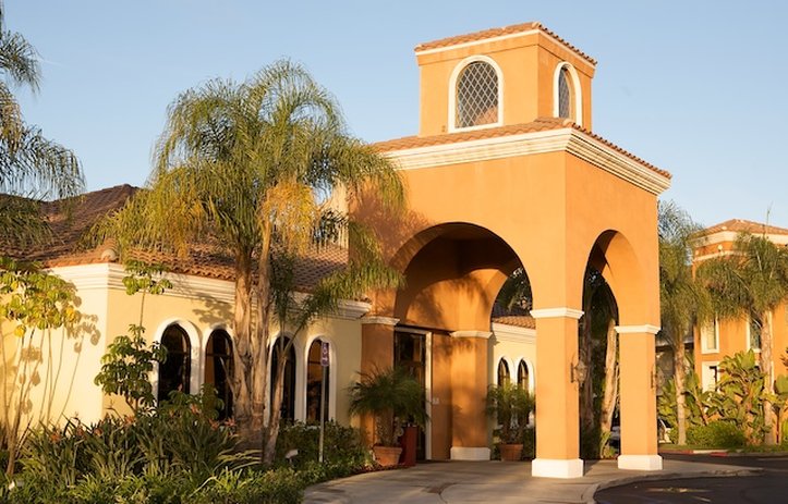 Cortona Inn And Suites 12/78
