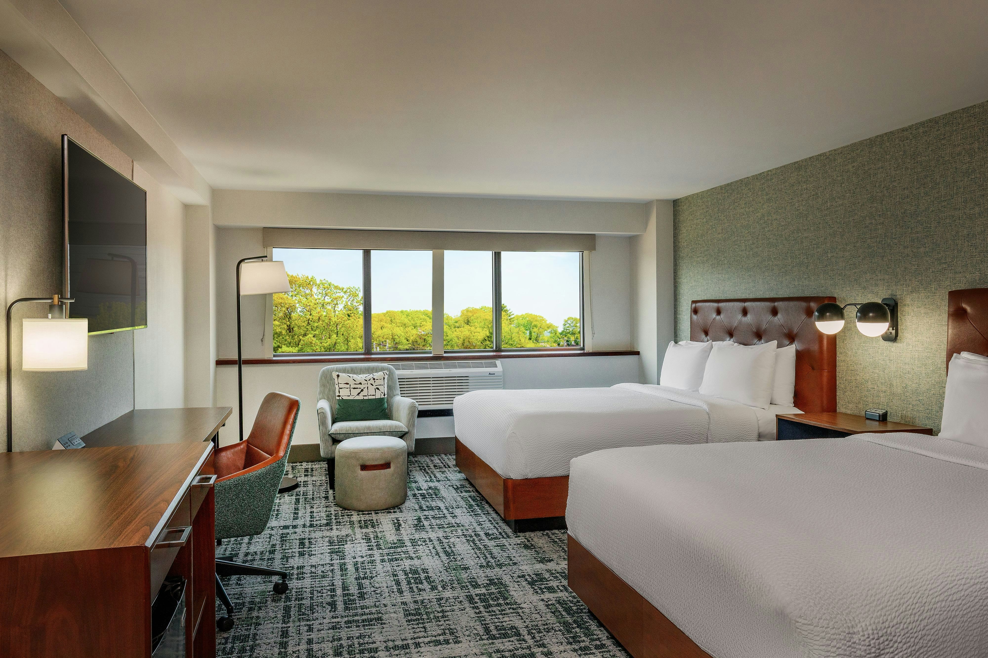 Four Points By Sheraton Norwood 8/50
