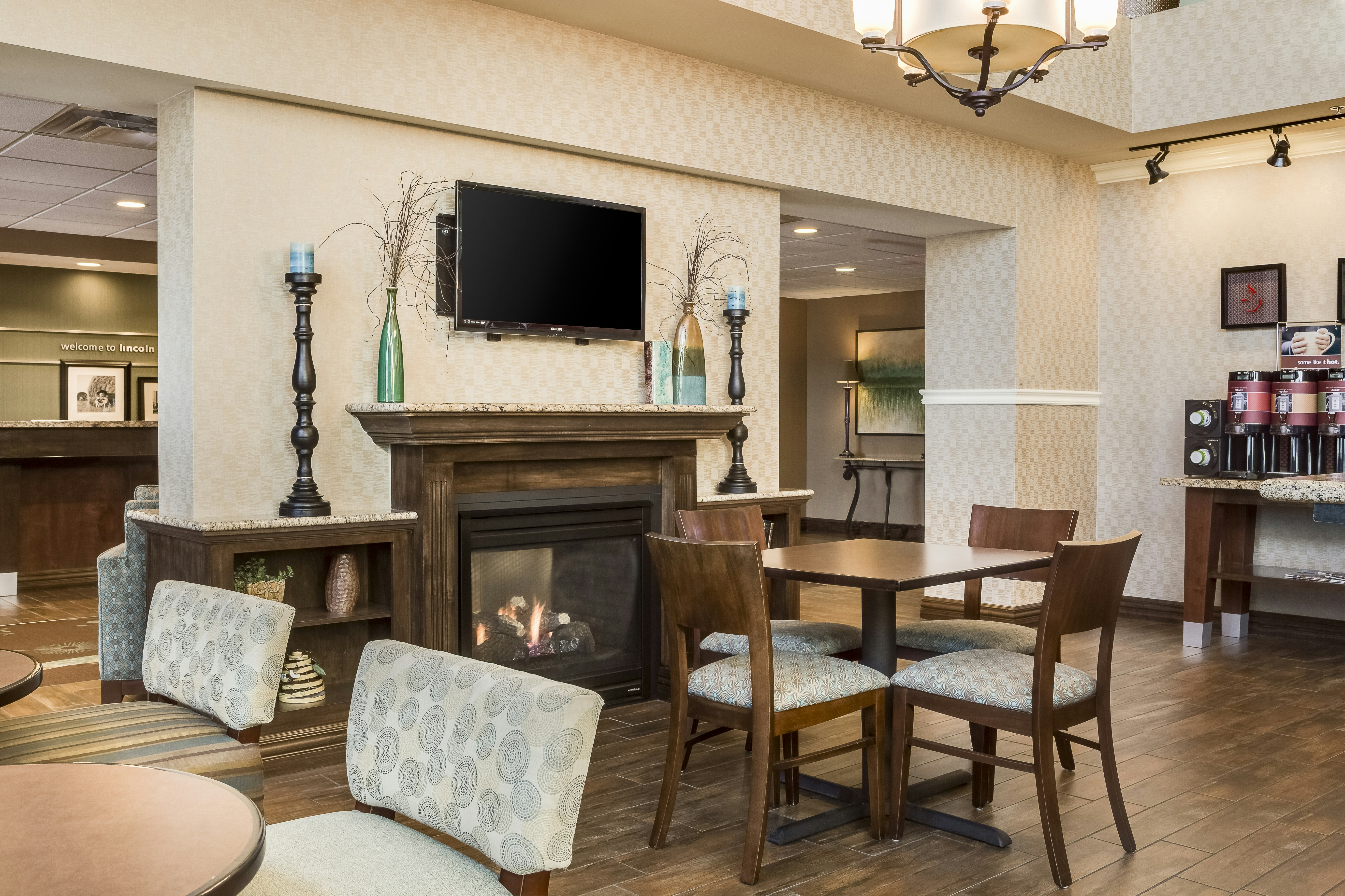 Hampton Inn & Suites Lincoln - North East I-80 39/71