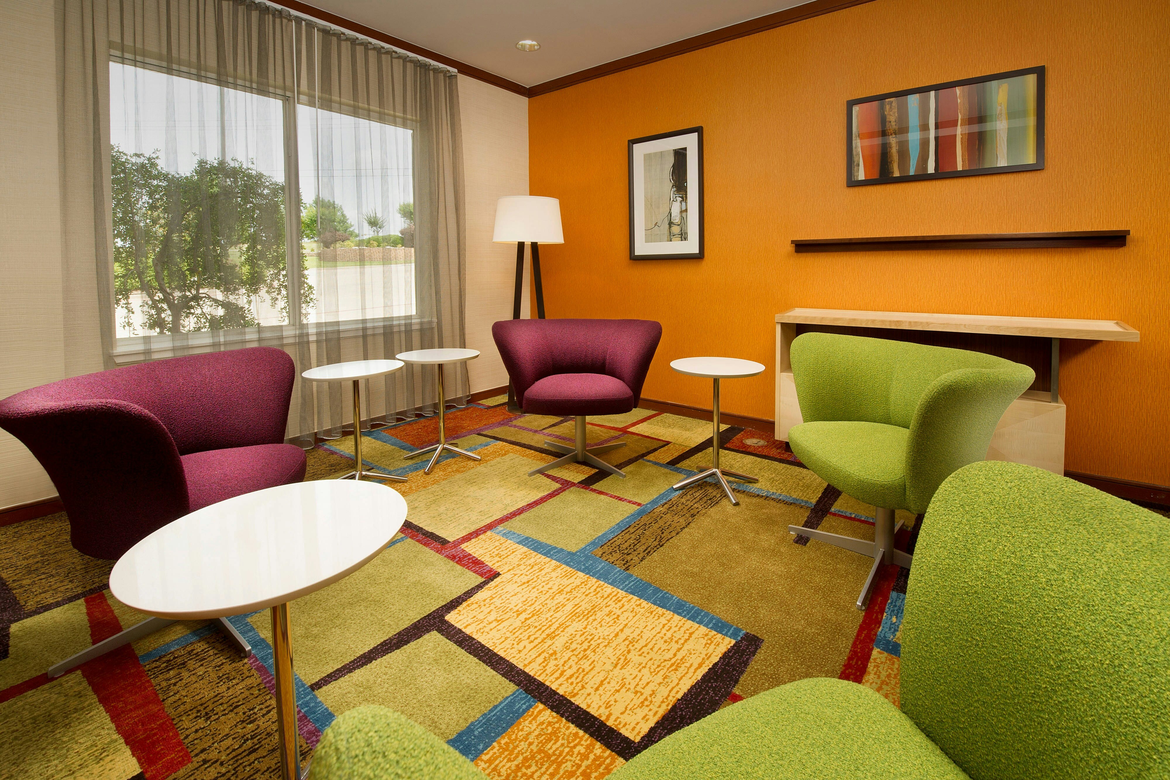 Fairfield Inn & Suites By Marriott Marshall 6/14