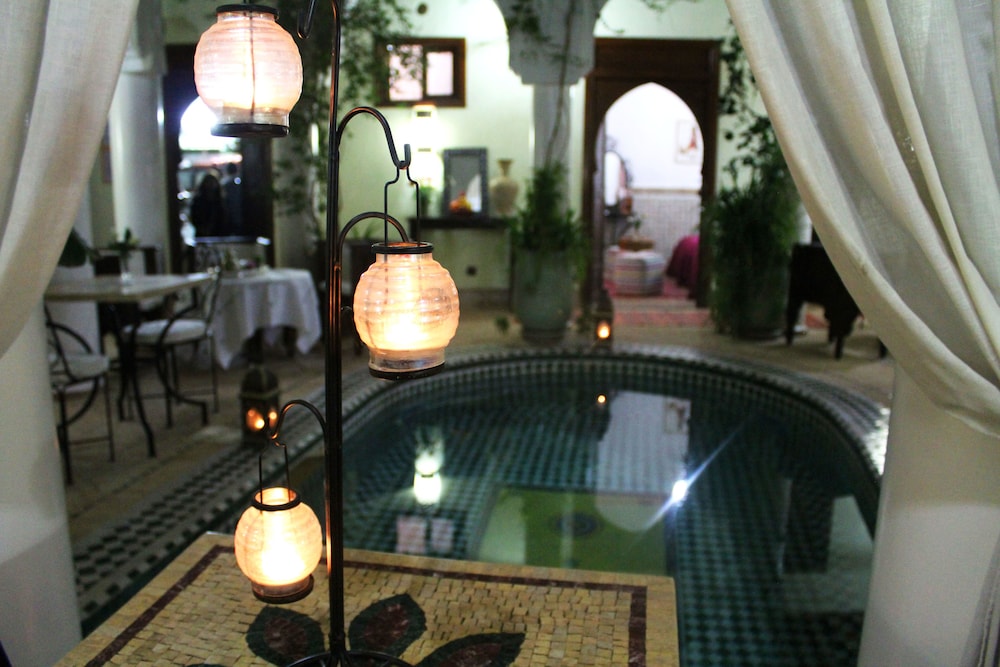 Riad Alida 19/50