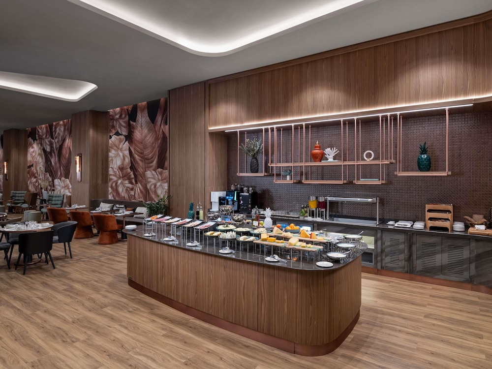 Movenpick Living Istanbul Saklivadi 54/59