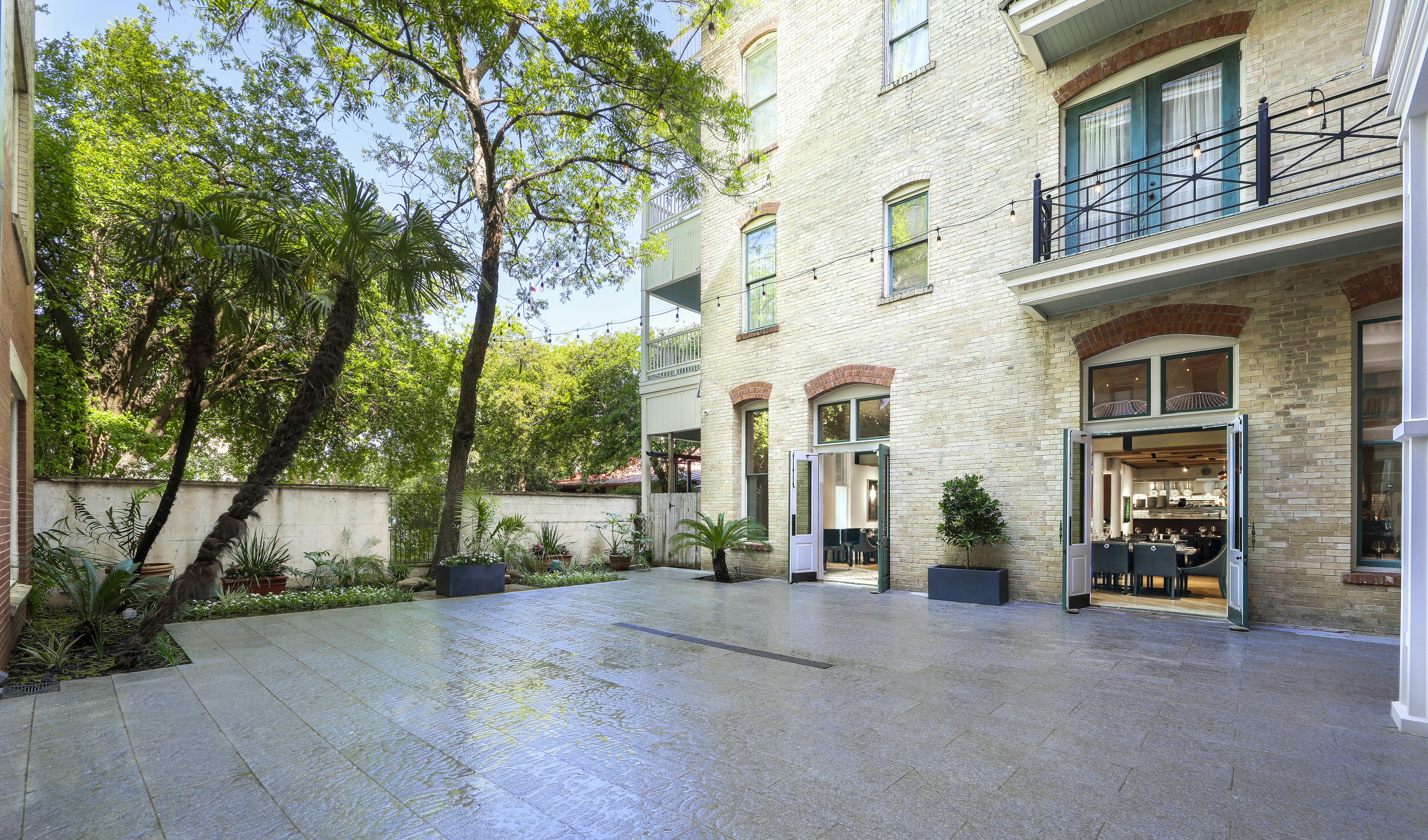 The Fairmount Hotel 53/55