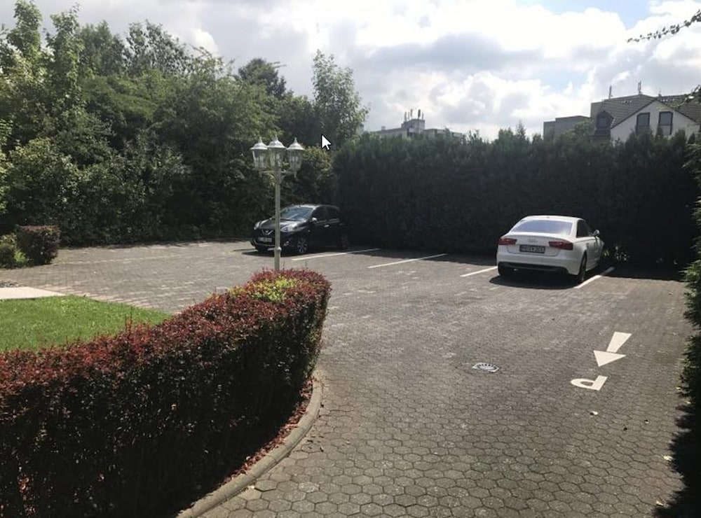 Garten Hotel Bonn 23/32