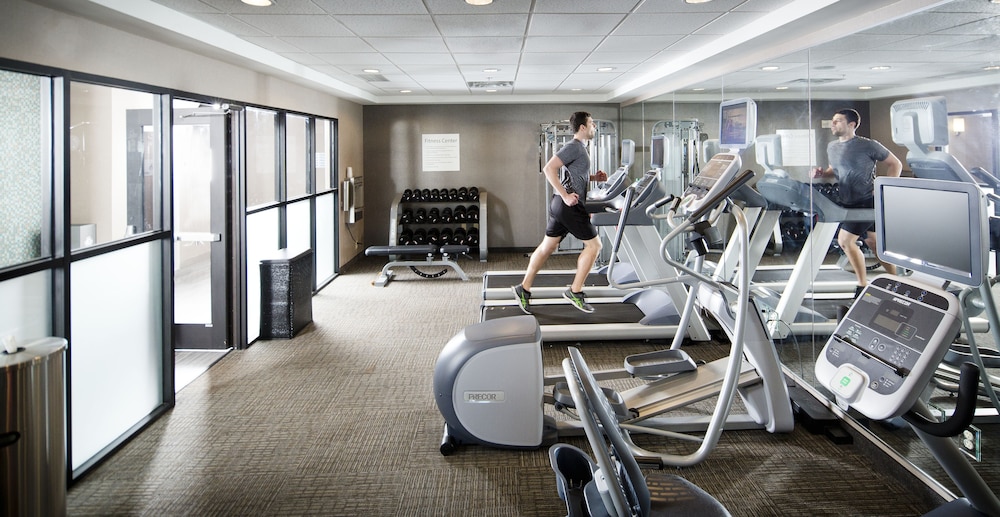 Holiday Inn Express & Suites Oklahoma City Dwtn - Bricktown 31/55