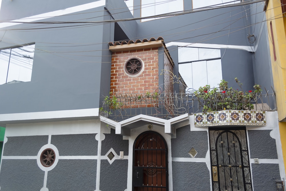 Lima Airport Tampu B&B 4/50