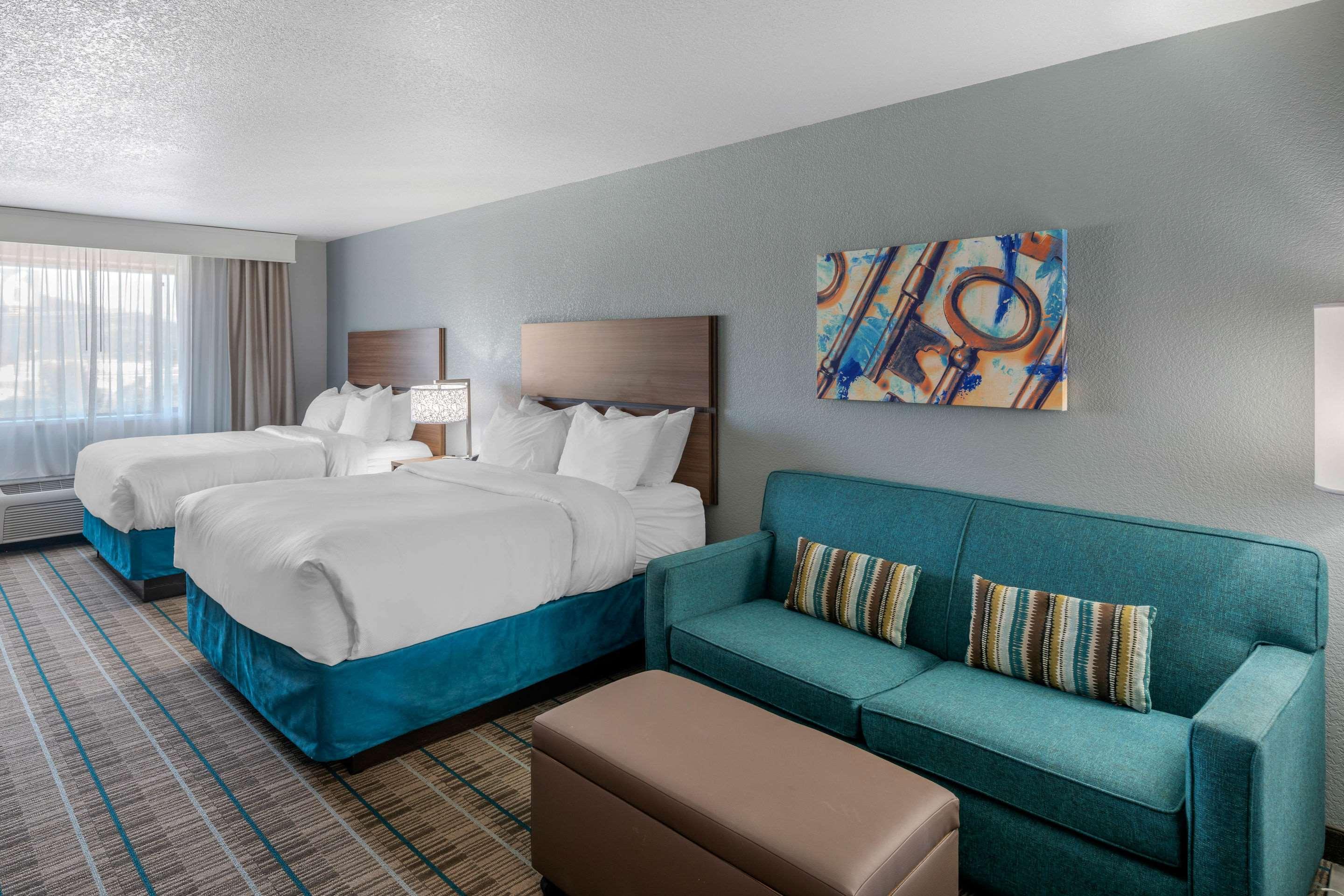 جناح بسريرين كوين، MainStay Suites Coeur d Alene, ID 3/6